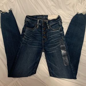 NWT!! American Eagle size 00 hi-rise jeggings